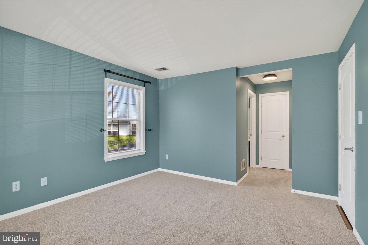 119 Commonwealth Court, Unit 1 Princeton, NJ 08540 - Photo 9 of 20