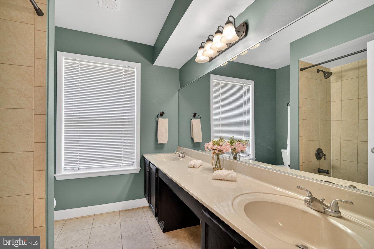 119 Commonwealth Court, Unit 1 Princeton, NJ 08540 - Photo 10 of 20