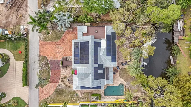 $2,600,000 | 9283 Southeast Cove Point Street, Jupiter, FL 33469