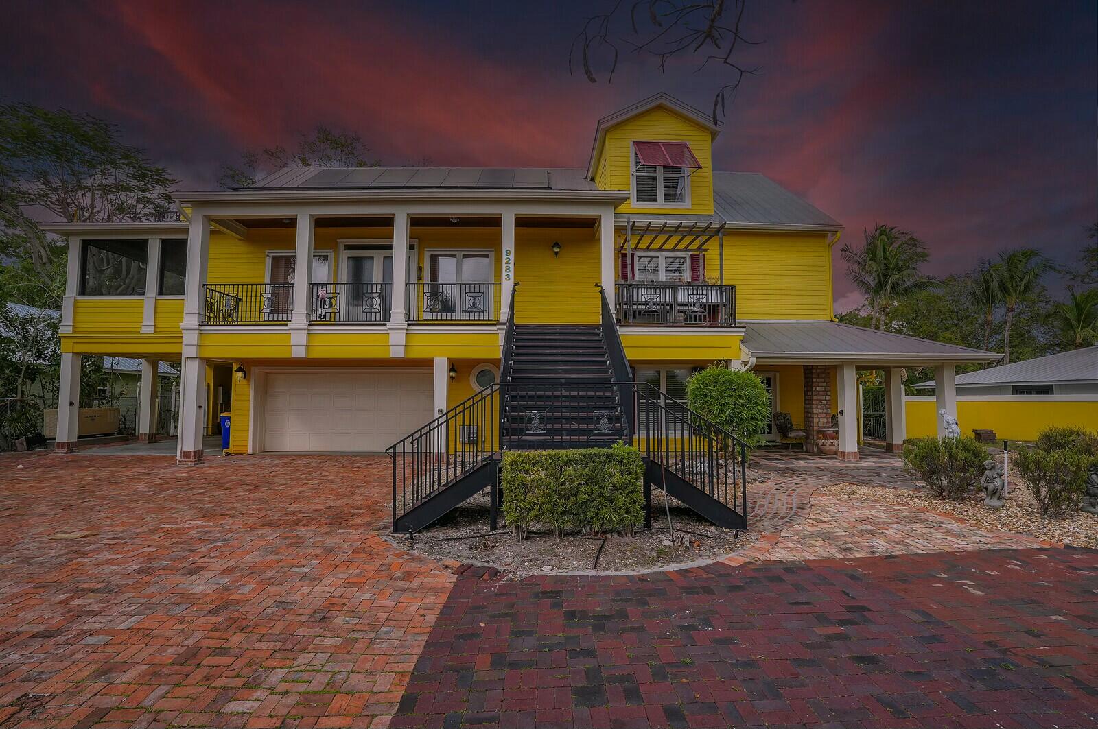 9283 Southeast Cove Point Street Jupiter, FL 33469 - Photo 38 of 39 Twilight