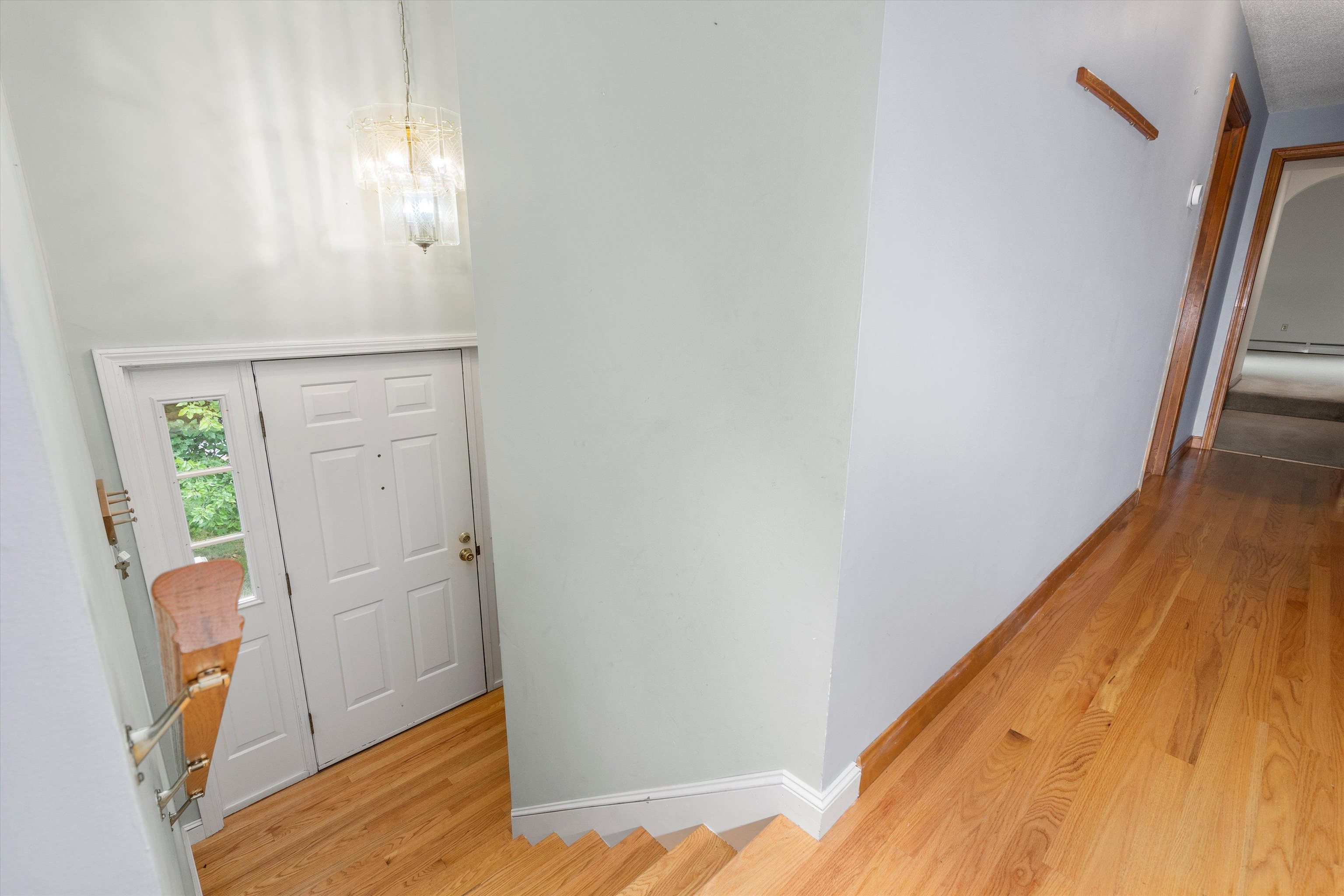 12 Christina Road Merrimack, NH 03054 - Photo 3 of 30