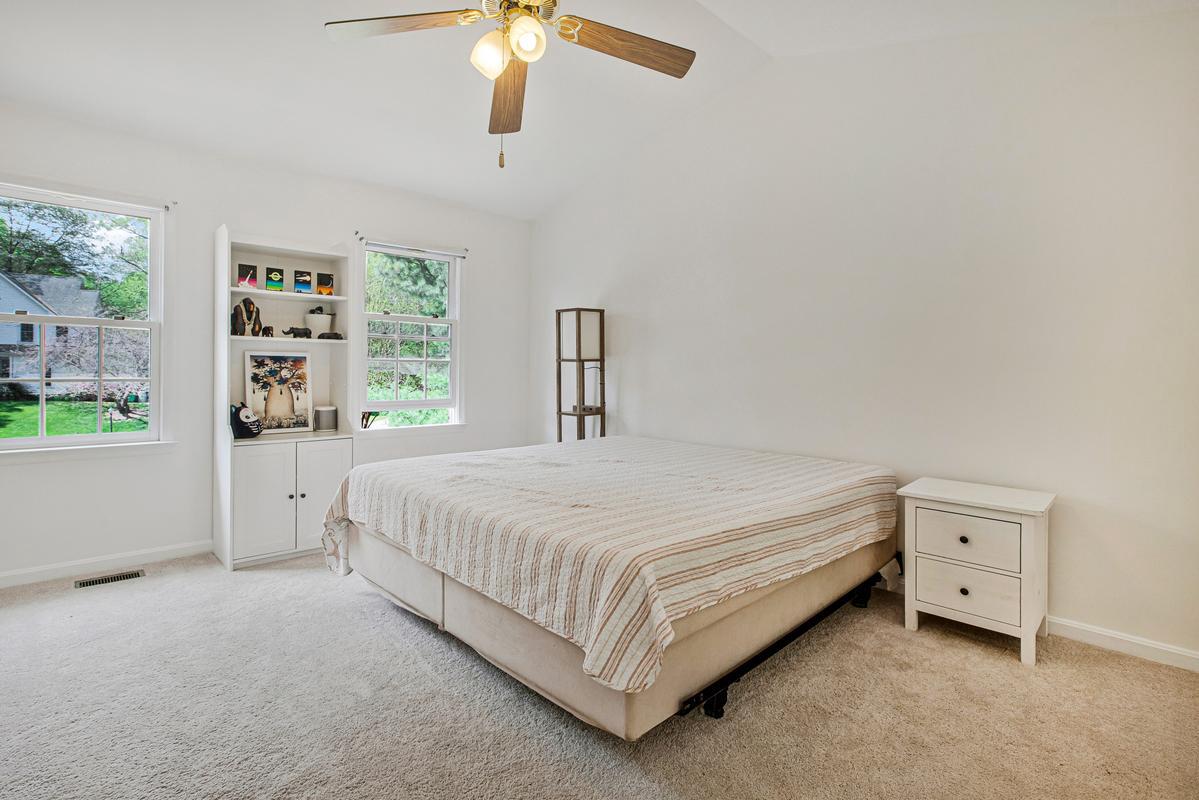 16311 Dahl Road Laurel, MD 20707 - Photo 24 of 54 Primary bedroom