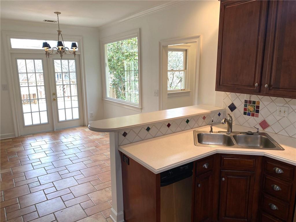 7155 Roswell Road, Unit 42 Sandy Springs, GA 30328 - Photo 17 of 34