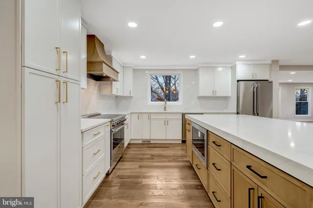 $1,498,000 | 5203 Mornington Court, Fairfax, VA 22032