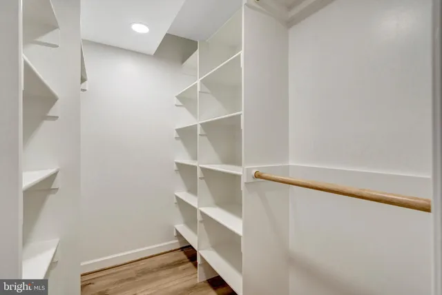 $1,498,000 | 5203 Mornington Court, Fairfax, VA 22032