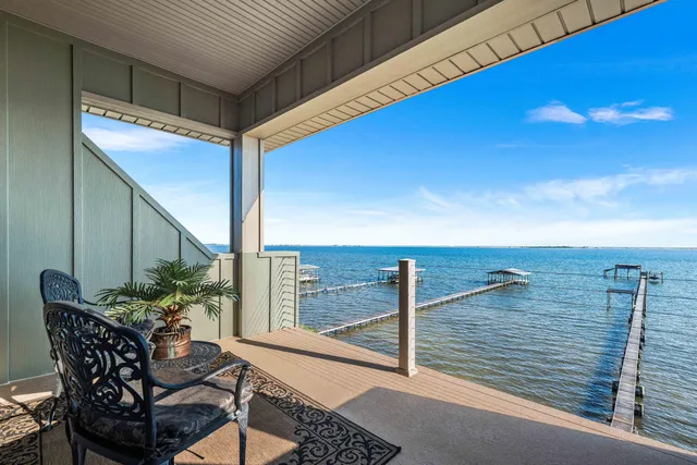 $2,995,000 | 8944 Windgate Circle, Navarre, FL 32566