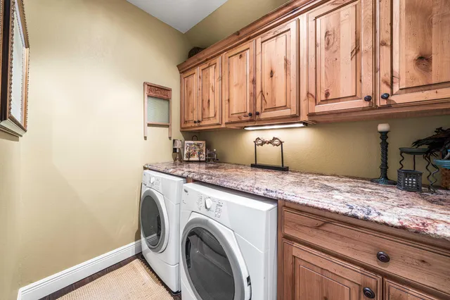 $2,995,000 | 8944 Windgate Circle, Navarre, FL 32566