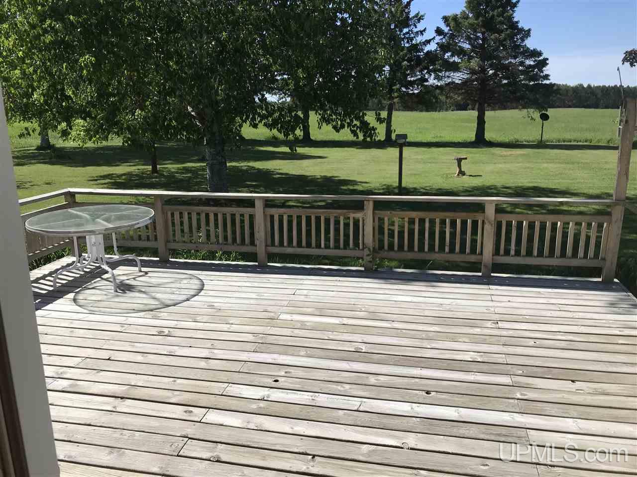 1869 17th Road Bark River, MI 49807 - Photo 12 of 16 Gallery Image 12