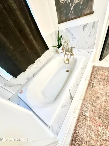 $367,000 | 300 Northwest Lakeside Lane, Brookhaven, MS 39601