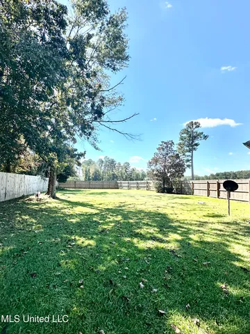 $367,000 | 300 Northwest Lakeside Lane, Brookhaven, MS 39601