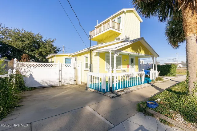 $419,000 | 104 South 13th Street, Morehead City, NC 28557
