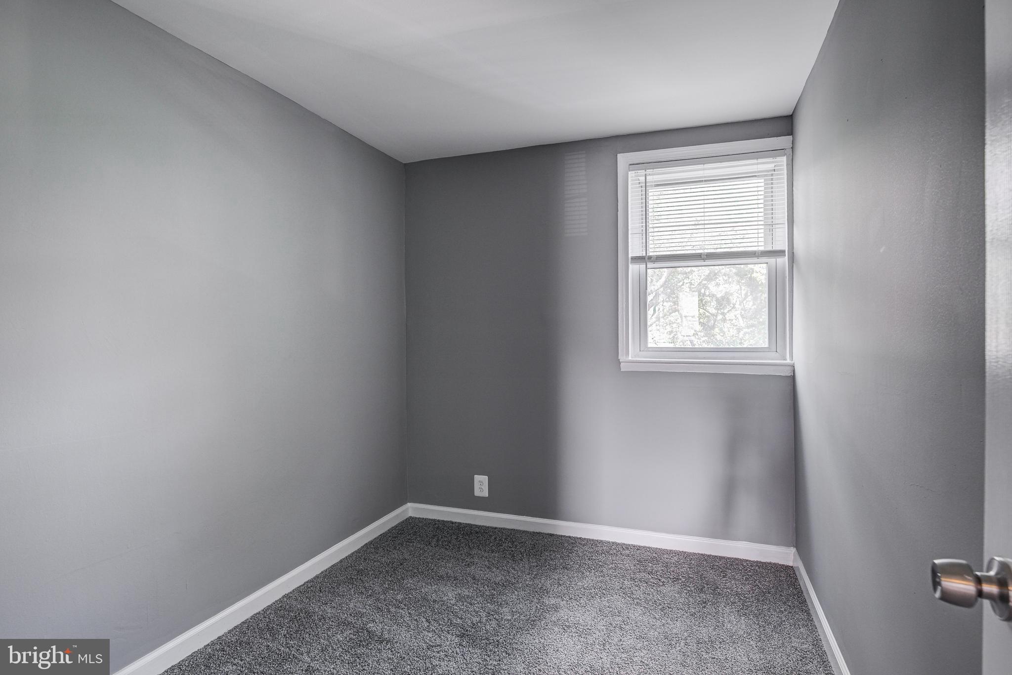 3177 Bero Road Halethorpe, MD 21227 - Photo 19 of 24