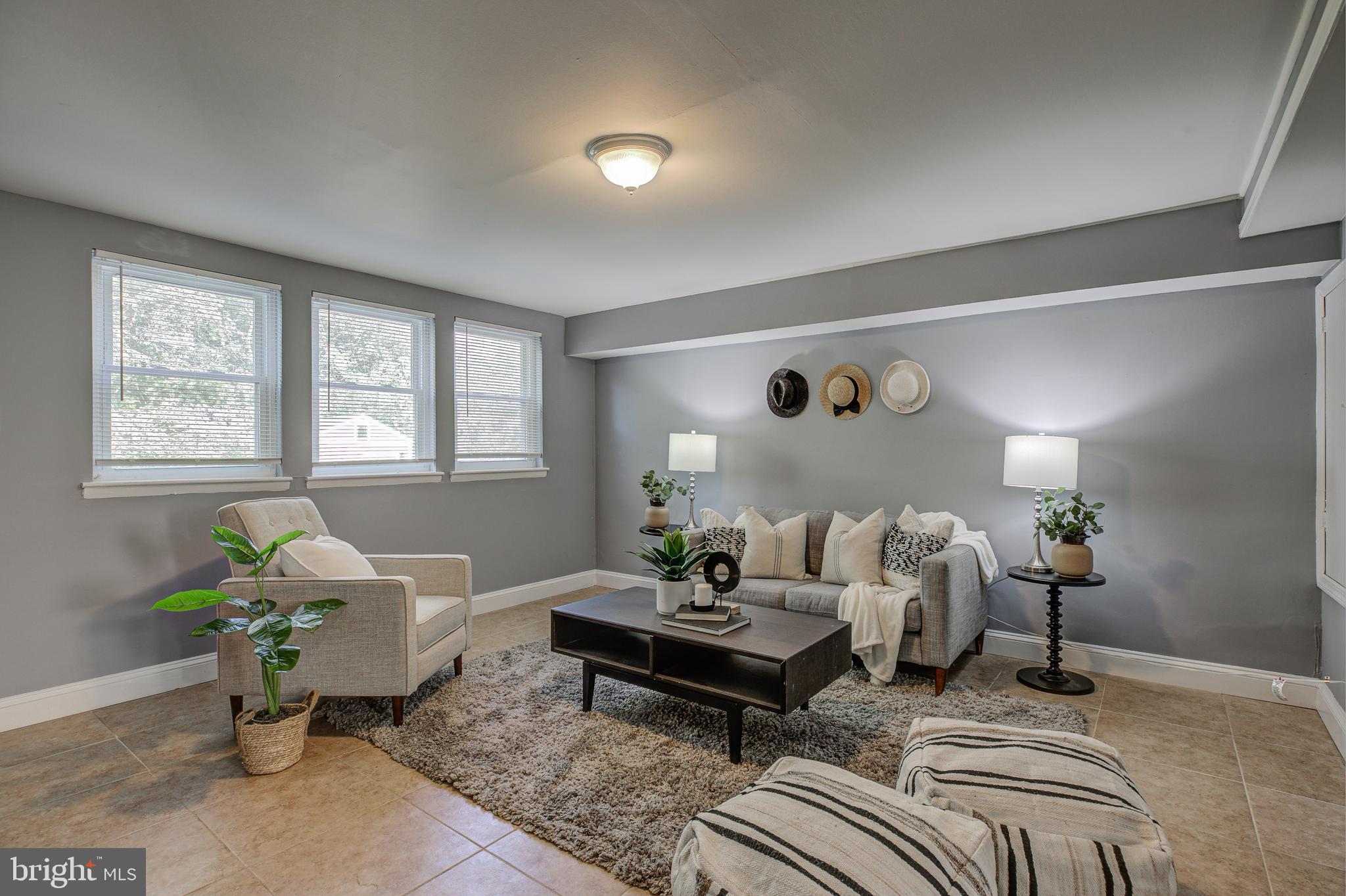 3177 Bero Road Halethorpe, MD 21227 - Photo 4 of 24