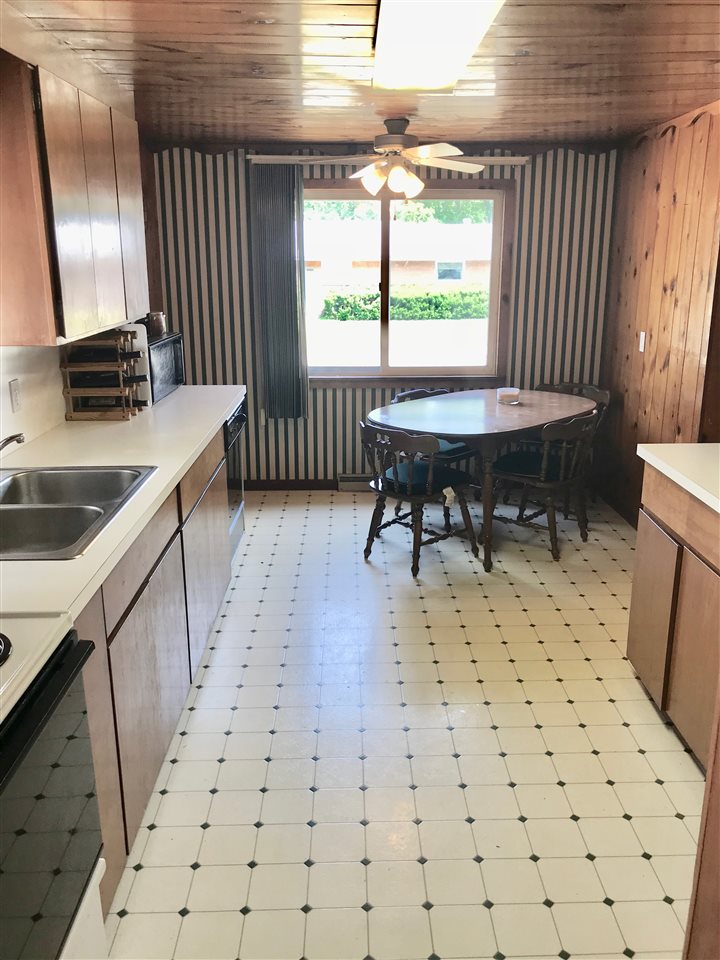 9144 North Nelson Road Cedar, MI 49621 - Photo 8 of 44 1849690-7.JPG