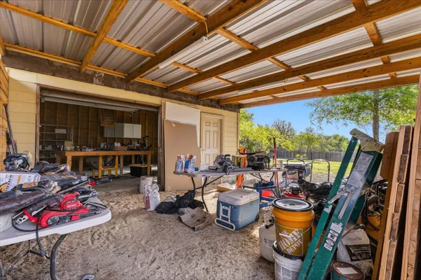 $510,000 | 285 La Fortuna Drive, Dale, TX 78616