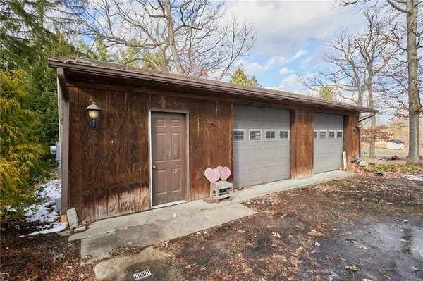 $229,000 | 331 Winfield Road, Cabot, PA 16023