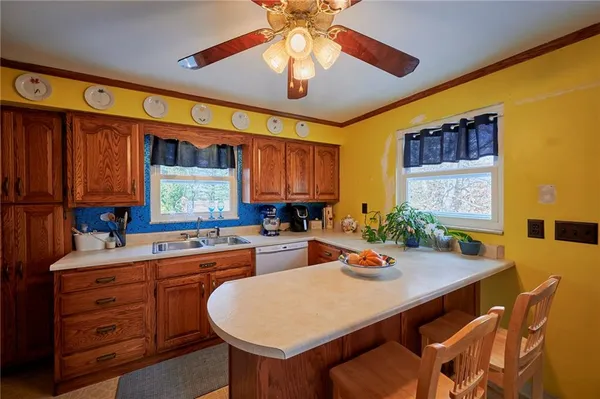$229,000 | 331 Winfield Road, Cabot, PA 16023
