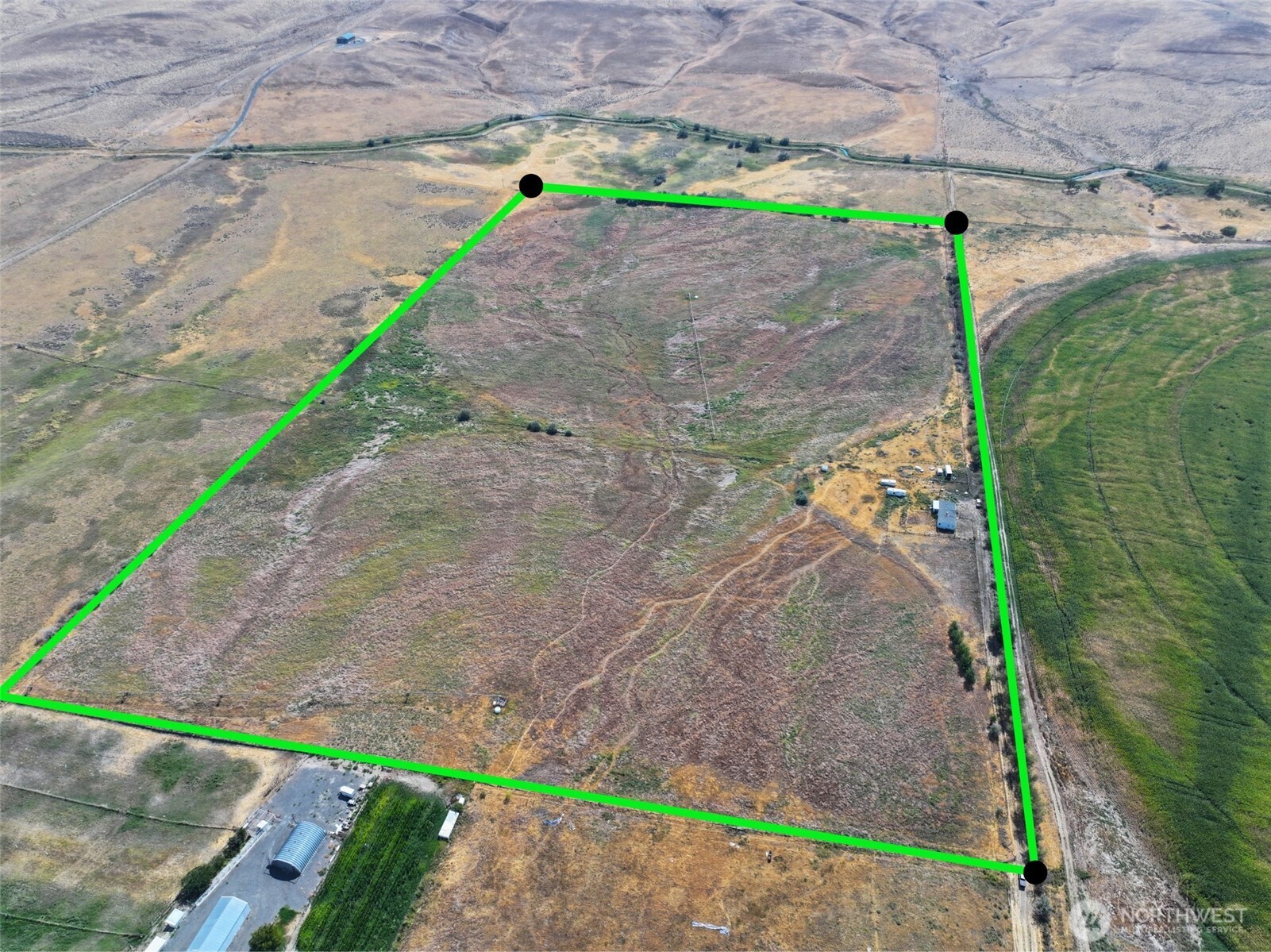 11334 Pumphouse Road White Swan, WA 98952 - Photo 3 of 3 a view of a street