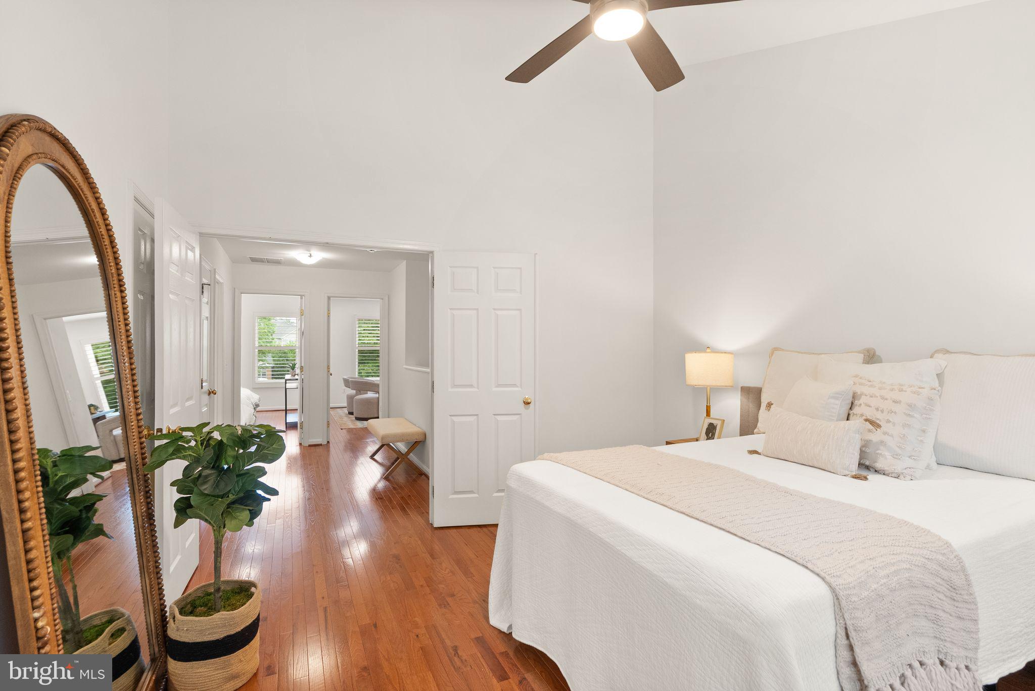 12056 Edgemere Circle Reston, VA 20190 - Photo 36 of 64