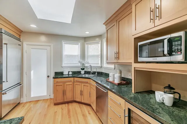 $1,699,000 | 1148 Willow Glen Way, San Jose, CA 95125