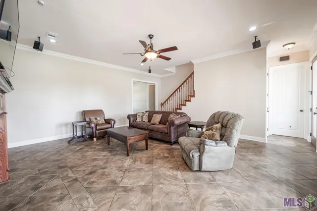 $720,000 | 36490 Highway 16, Denham Springs, LA 70706