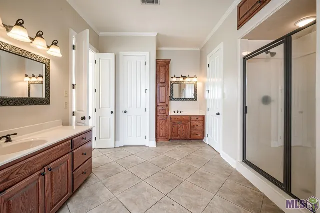 $720,000 | 36490 Highway 16, Denham Springs, LA 70706