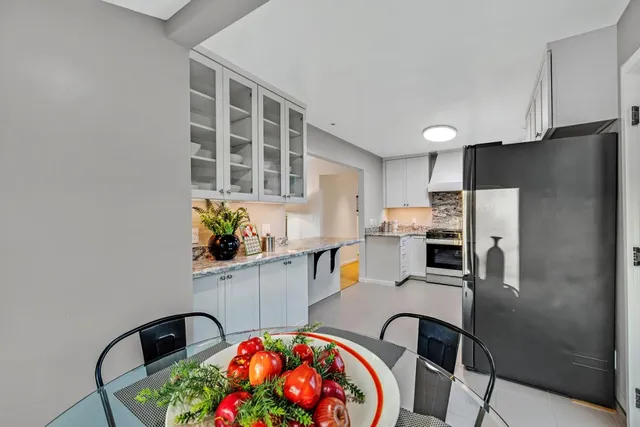 $1,298,000 | 330 Cuardo Avenue, Millbrae, CA 94030