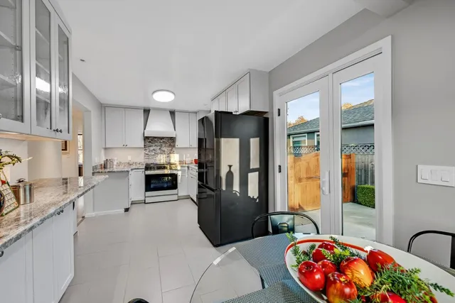 $1,298,000 | 330 Cuardo Avenue, Millbrae, CA 94030