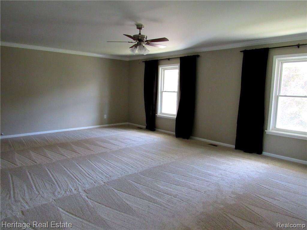 1342 North Fairview Lane Rochester, MI 48306 - Photo 20 of 39