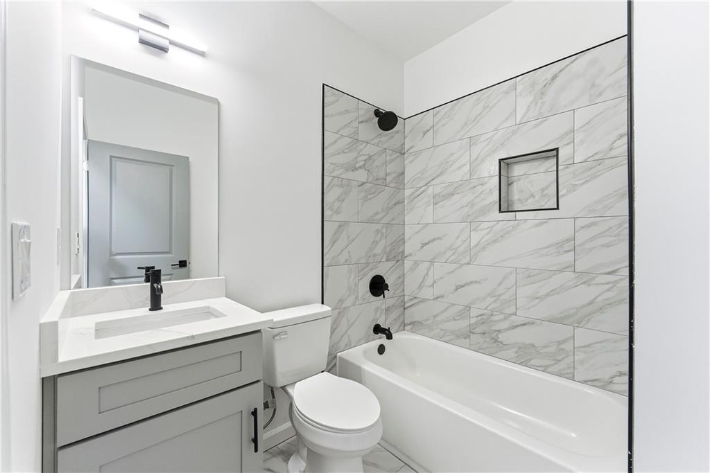 1386 Elizabeth Avenue Southwest Atlanta, GA 30310 - Photo 16 of 32