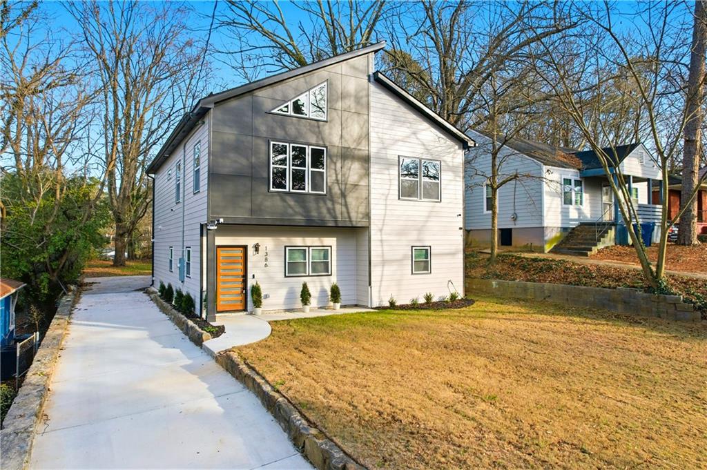 1386 Elizabeth Avenue Southwest Atlanta, GA 30310 - Photo 3 of 32