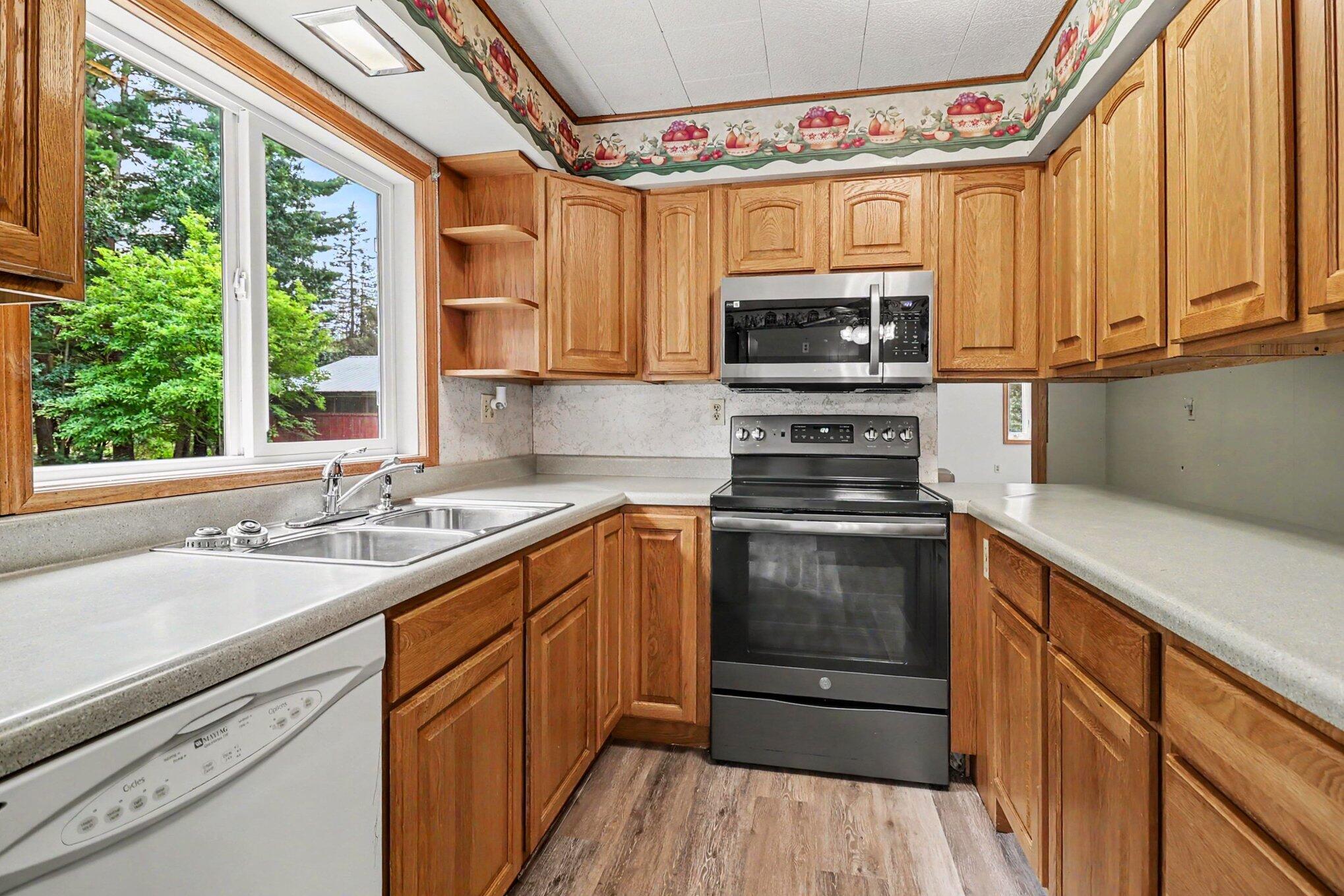 1061 East Fountain Road Free Soil, MI 49411 - Photo 19 of 39 Kitchen