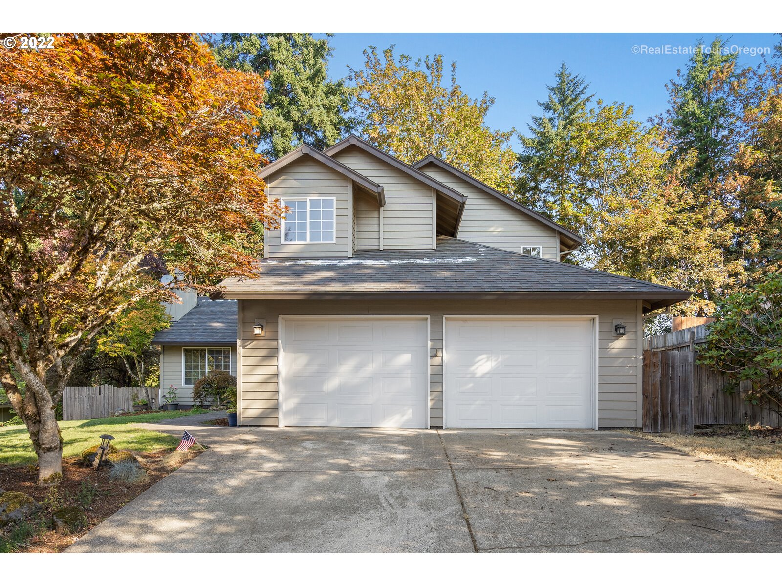36525 Yocum Loop Sandy, OR 97055 - Photo 1 of 32 Gallery Image 1