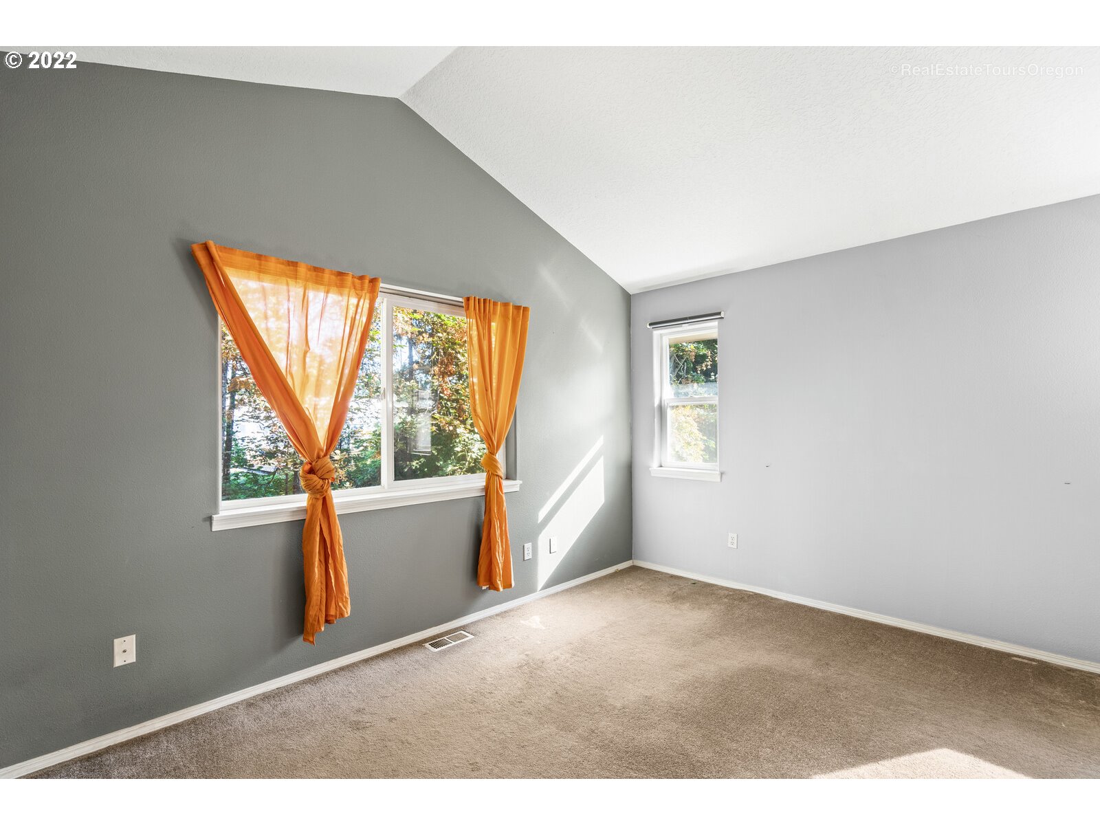 36525 Yocum Loop Sandy, OR 97055 - Photo 14 of 32 Gallery Image 14