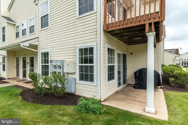 $1,900 | 129 Horseshoe Drive, Unit 129, Quakertown, PA 18951