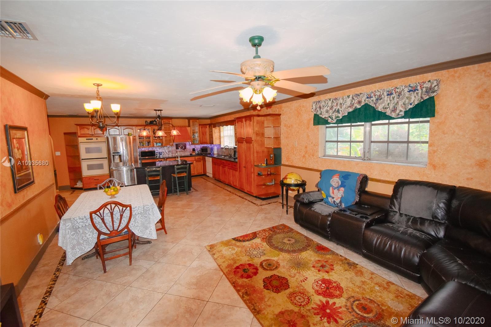 7121 Southwest 173rd Way Southwest Ranches, FL 33331 - Photo 15 of 22