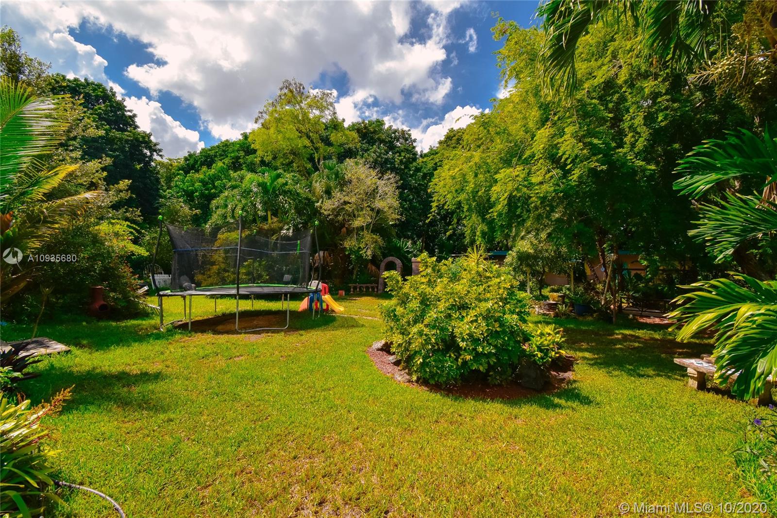 7121 Southwest 173rd Way Southwest Ranches, FL 33331 - Photo 19 of 22
