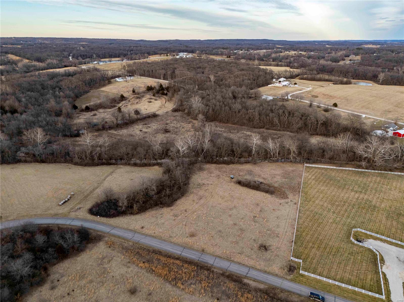 60 Spring House Lane Troy, MO 63379 - Photo 4 of 45