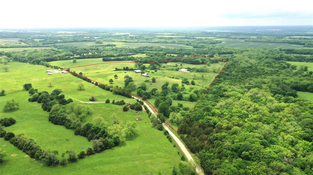 1601 County Road 3106 Bonham, TX 75418 - Photo 2 of 34