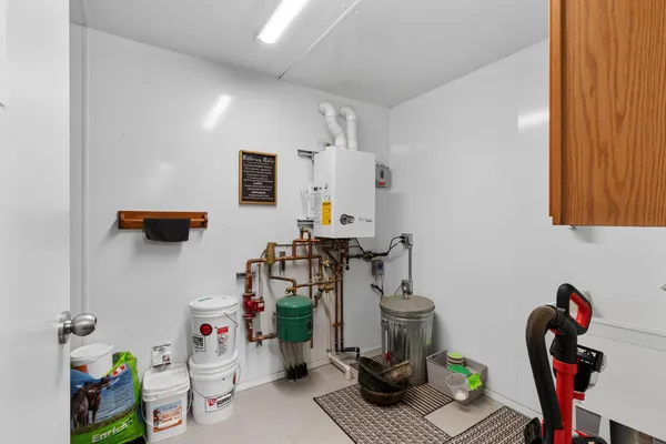 $949,900 | W4233 Porterfield Lake Road, Porterfield, WI 54159