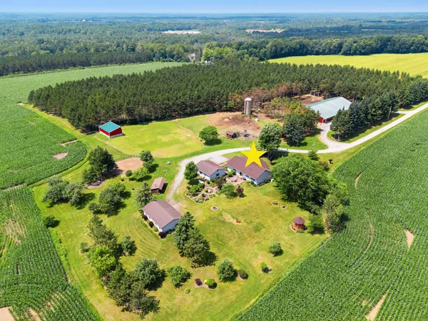 $949,900 | W4233 Porterfield Lake Road, Porterfield, WI 54159