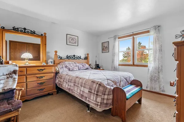 $949,900 | W4233 Porterfield Lake Road, Porterfield, WI 54159