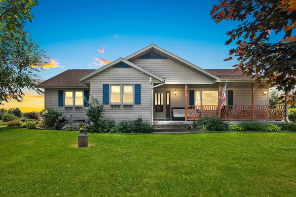 $949,900 | W4233 Porterfield Lake Road, Porterfield, WI 54159