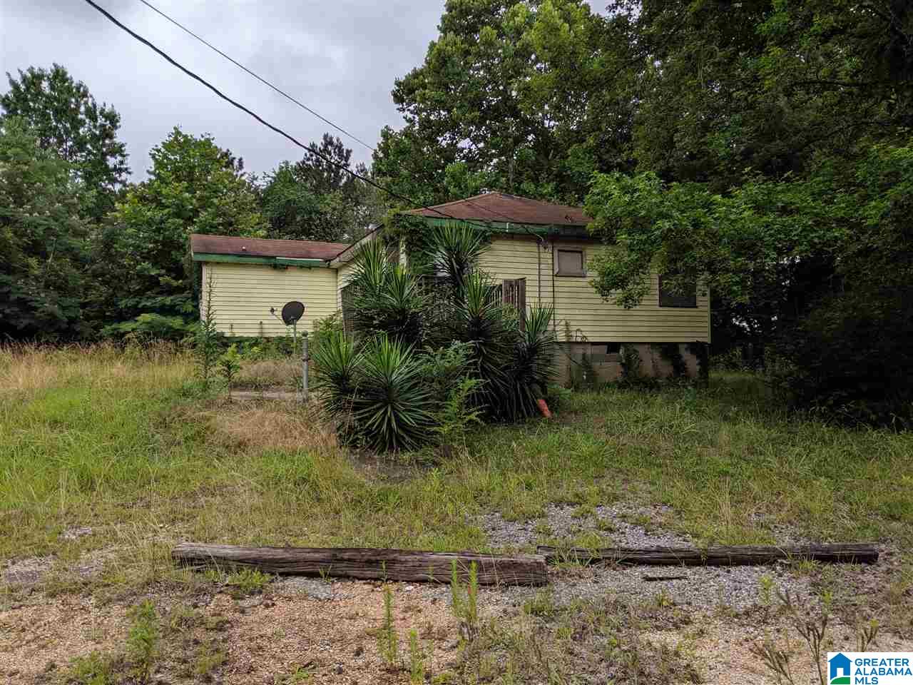 708 Crescent Ridge Road Birmingham, AL 35210 - Photo 2 of 16