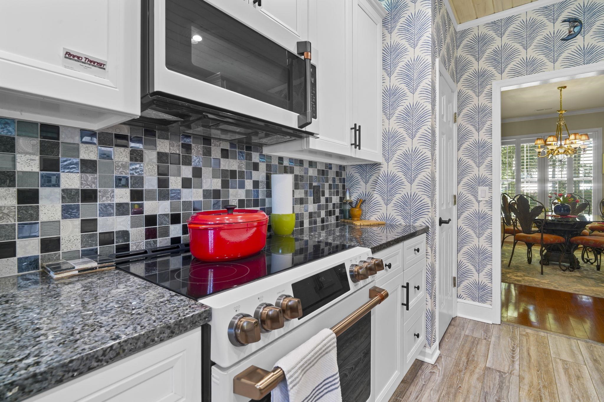 4948 Fulton Place Murrells Inlet, SC 29576 - Photo 14 of 44