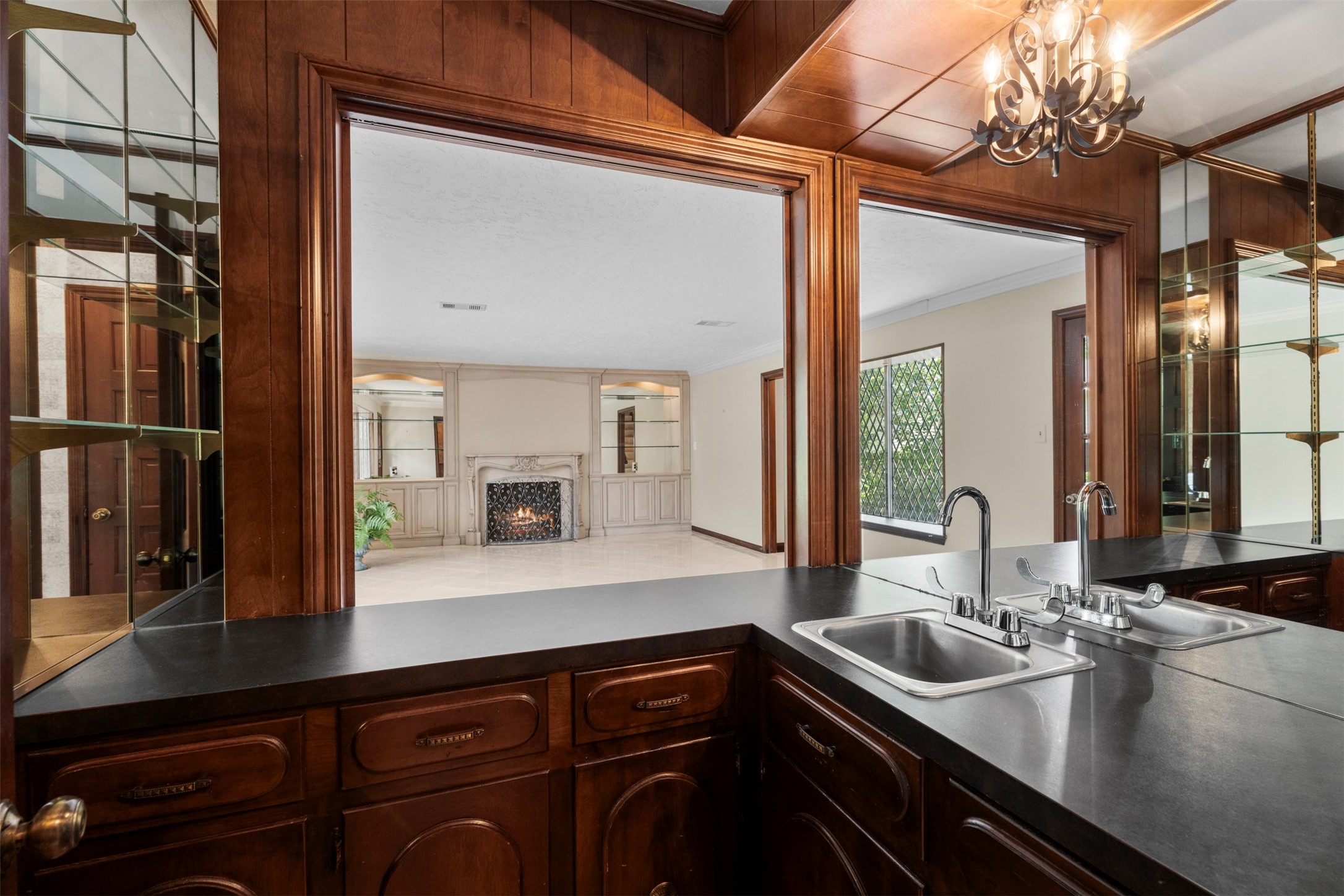 6106 Larkmount Drive Spring, TX 77389 - Photo 20 of 50 This custom bar area would also make a great wine room.