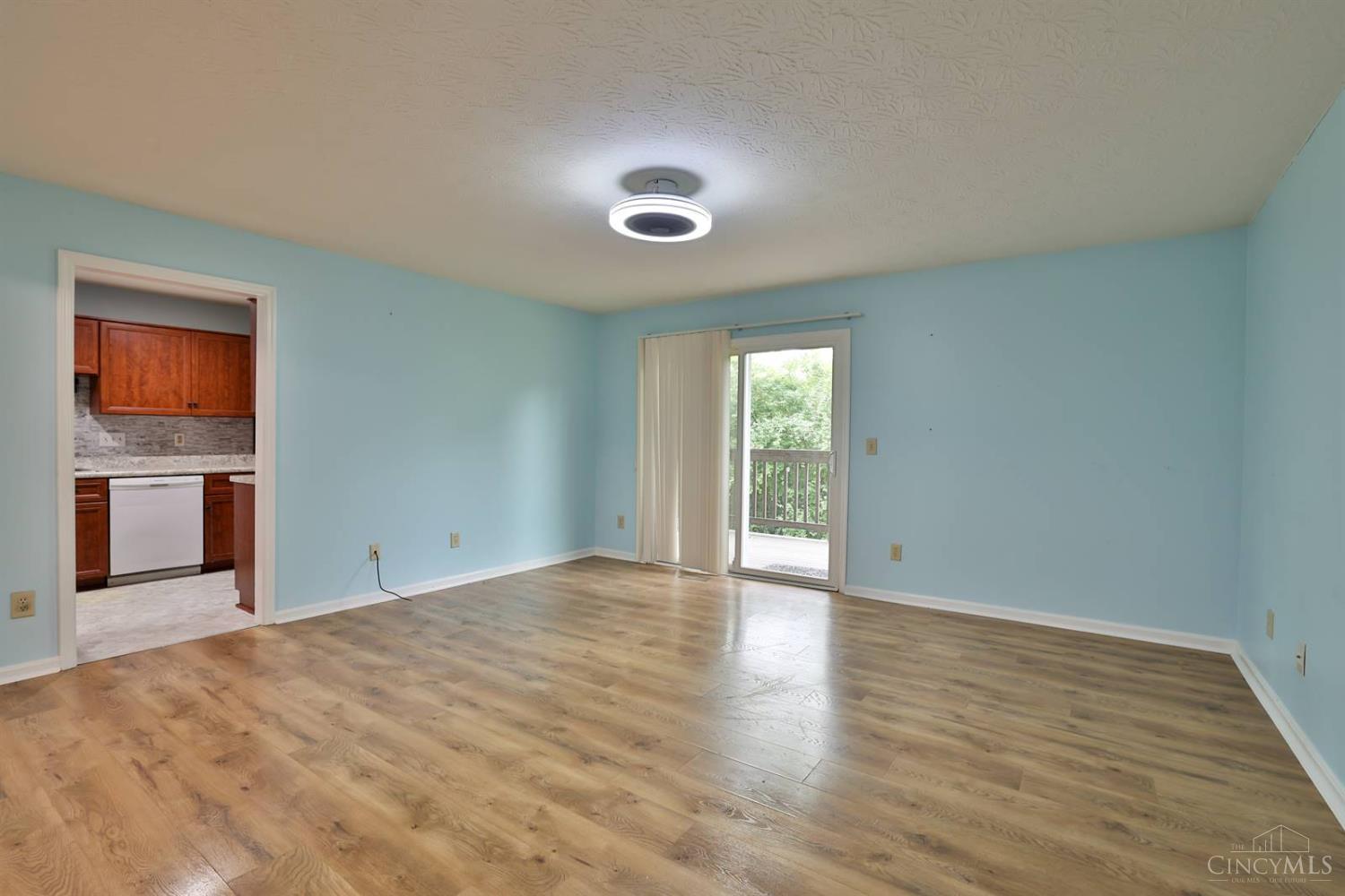 4310 Regency Ridge Court, Unit 108 Cincinnati, OH 45248 - Photo 7 of 41 Gallery Image 7