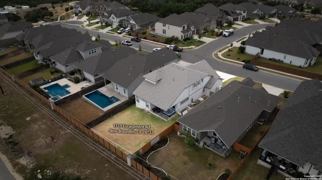 $2,850 | 1510 Escarpment Road, New Braunfels, TX 78132