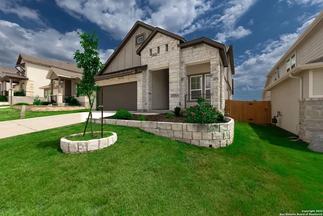 $2,850 | 1510 Escarpment Road, New Braunfels, TX 78132