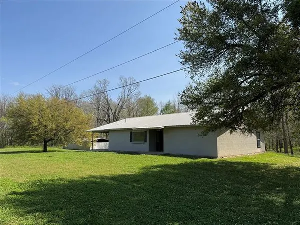 $129,000 | 6722 452nd Highway, Marksville, LA 71351